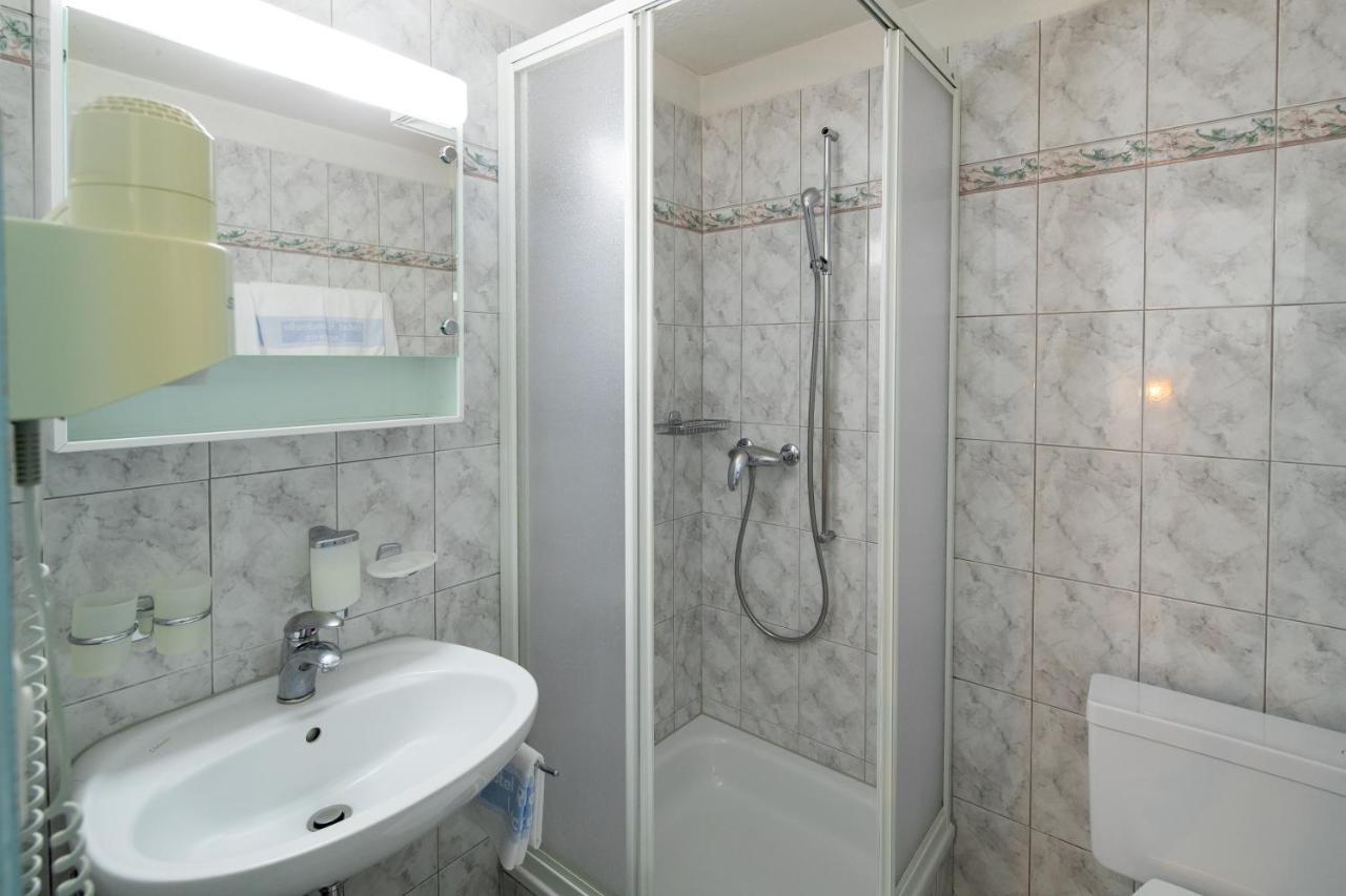 Hotel Rondinella Locarno Luaran gambar